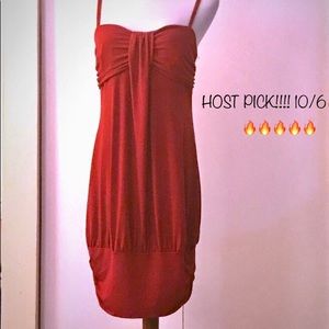 🔥Host pick! 🔥 Gorgeous red dress!